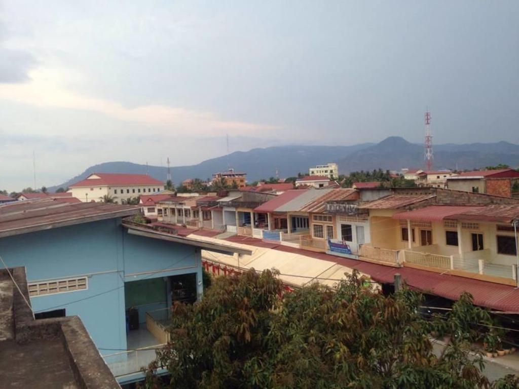 Ta Eng Guesthouse Kampot Exterior photo